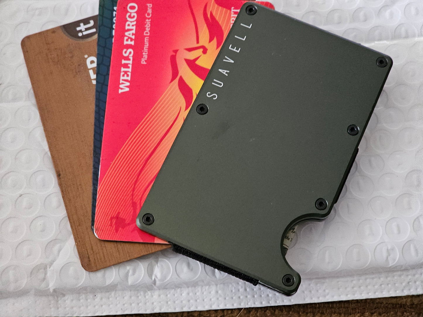 Suavell, wallet